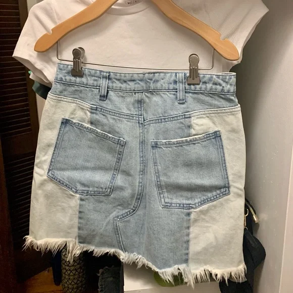 Free People Denim Mini Skirt, Women’s size 4 - Picture 2 of 3